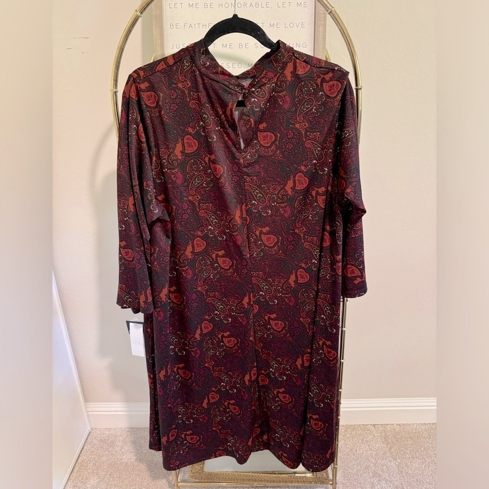 NWT Paisley 3/4 sleeve knee length dress - Picture 4 of 4